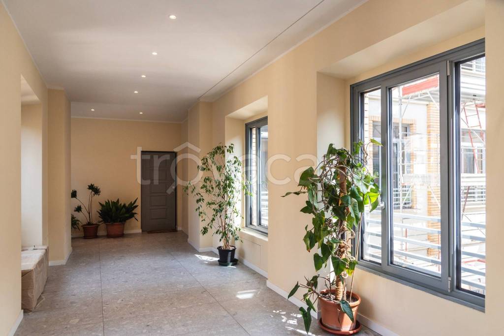 appartamento in vendita a Milano in zona Solari
