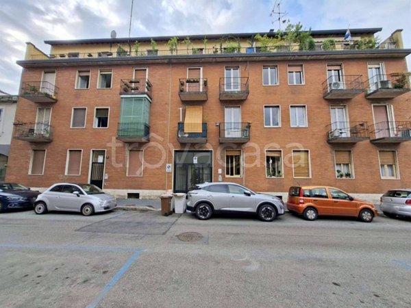 appartamento in vendita a Milano in zona Corvetto