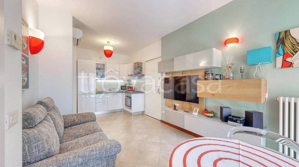 appartamento in vendita a Milano in zona Loreto
