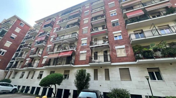 appartamento in vendita a Milano in zona Affori
