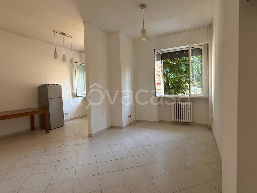 appartamento in vendita a Milano in zona Vigentino