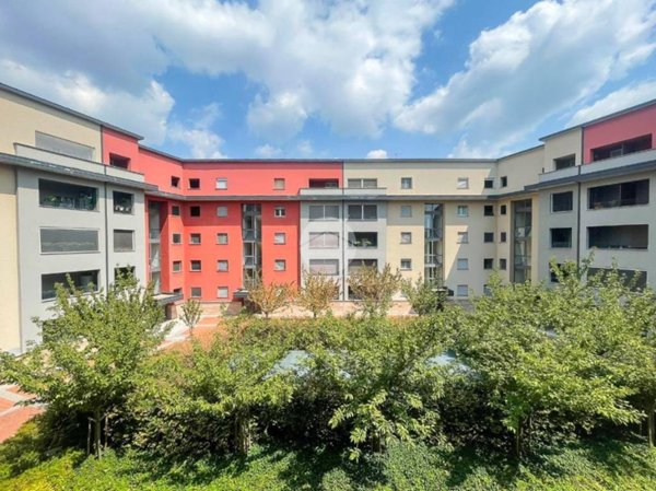 appartamento in vendita a Milano in zona Affori