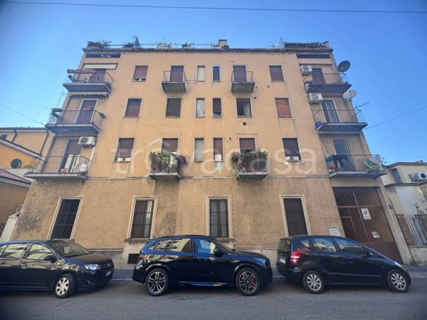 appartamento in vendita a Milano in zona Rogoredo
