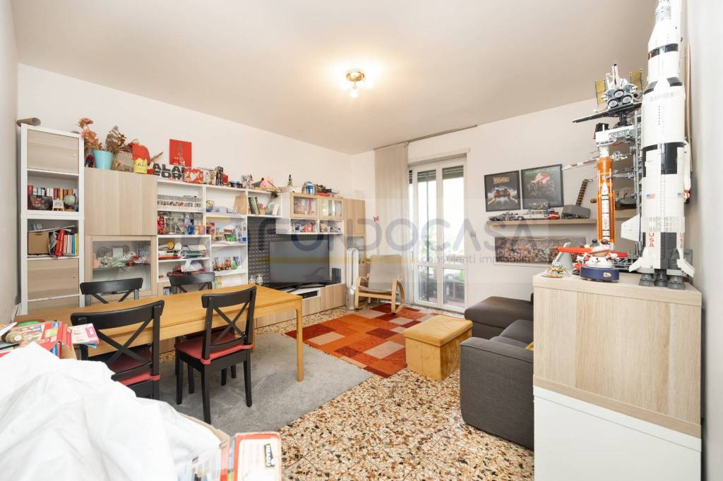 appartamento in vendita a Milano in zona Isola