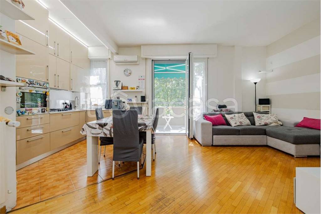 appartamento in vendita a Milano in zona Comasina