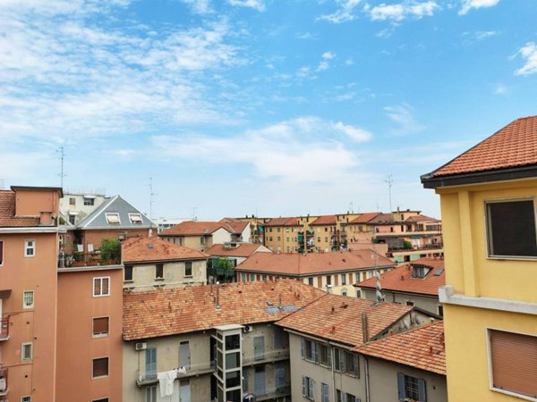 appartamento in vendita a Milano in zona Corvetto