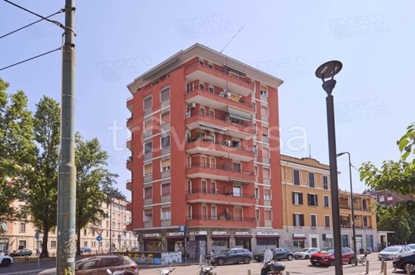 appartamento in vendita a Milano in zona Dergano