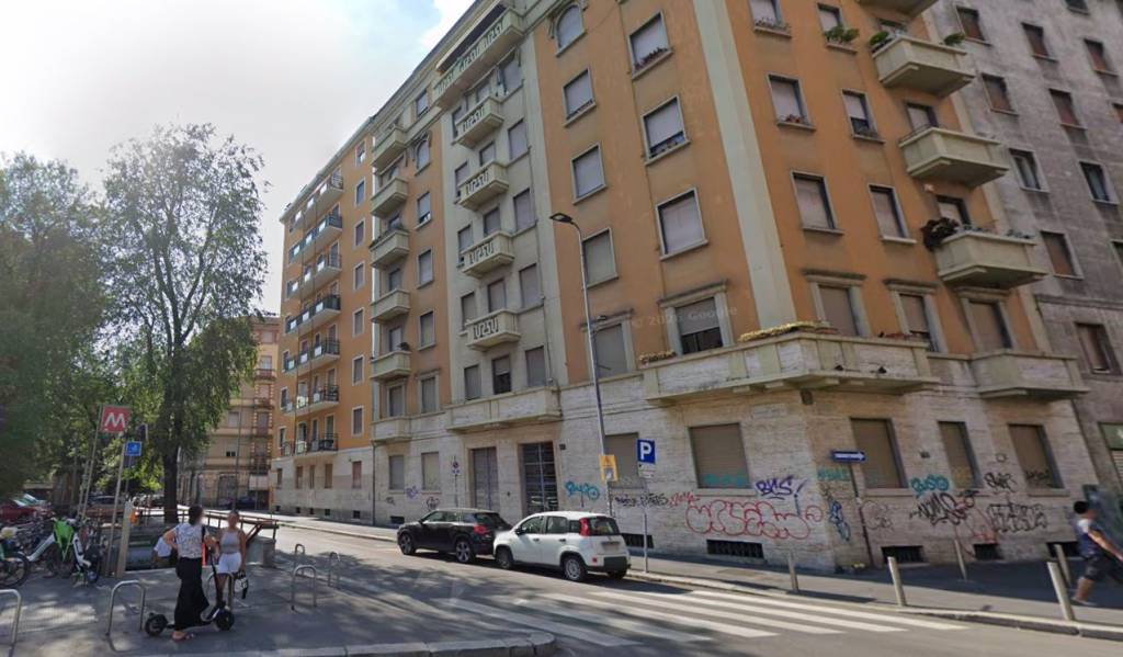 appartamento in vendita a Milano in zona Città Studi