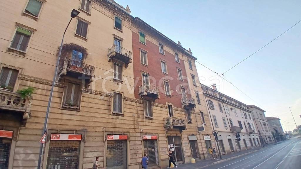 appartamento in vendita a Milano in zona Quarto Oggiaro