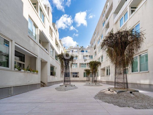 appartamento in vendita a Milano in zona Stadera
