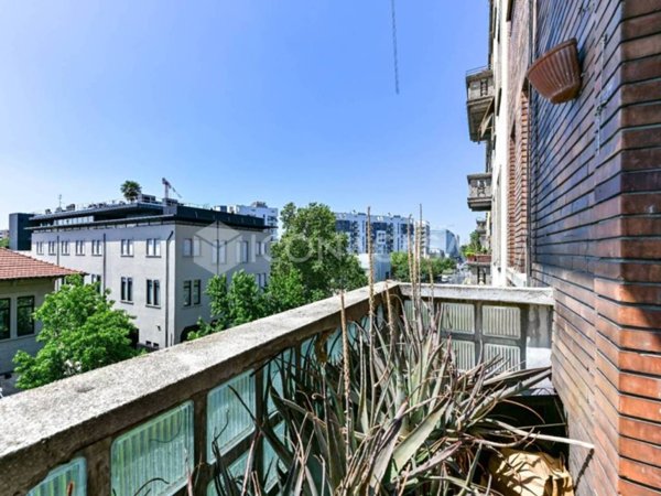 appartamento in vendita a Milano in zona Porta Vittoria