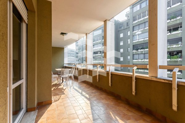 appartamento in vendita a Milano in zona Gratosoglio
