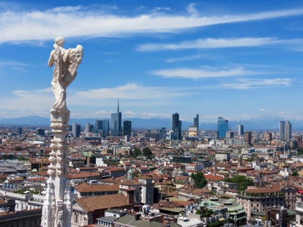 appartamento in vendita a Milano in zona Gallaratese