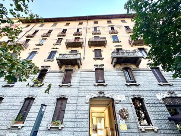 appartamento in vendita a Milano in zona Porta Romana