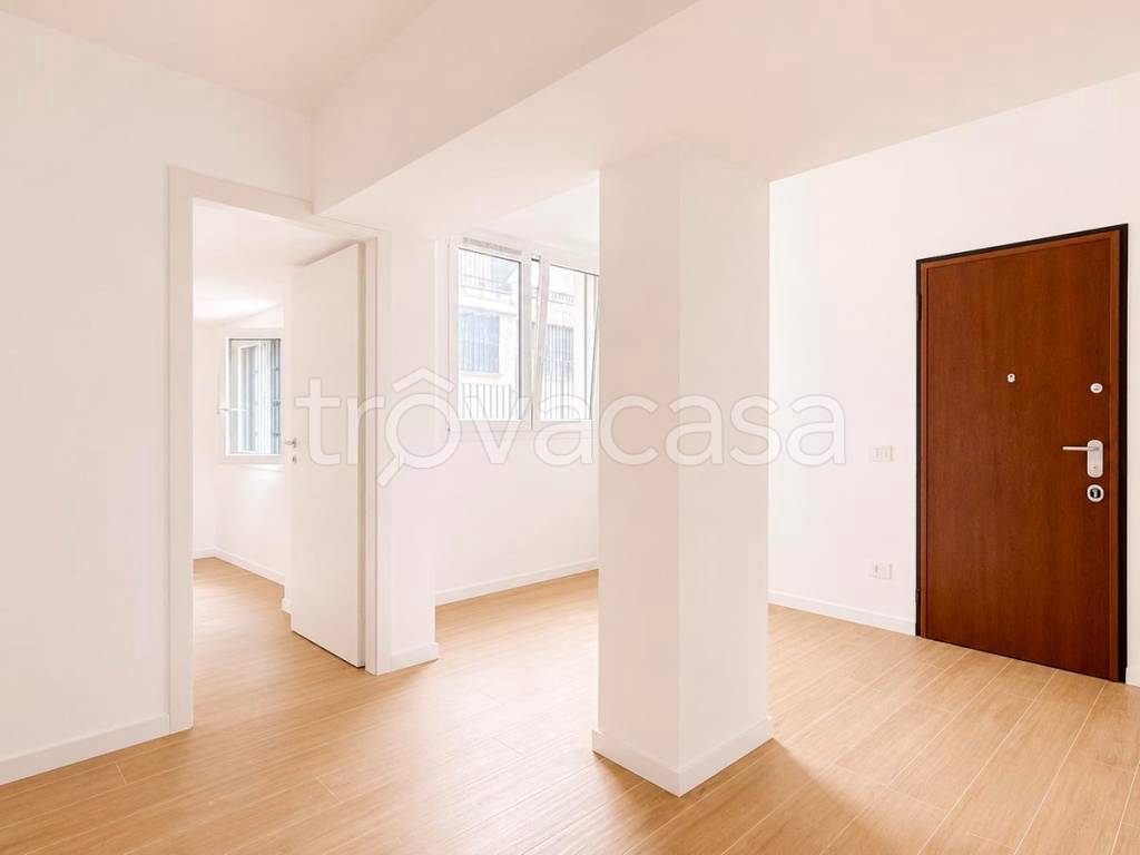 appartamento in vendita a Milano in zona Crescenzago