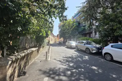 appartamento in vendita a Milano in zona Baggio