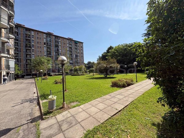 appartamento in vendita a Milano in zona Gallaratese