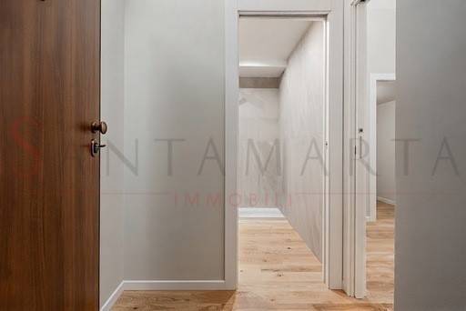 appartamento in vendita a Milano in zona Bande Nere