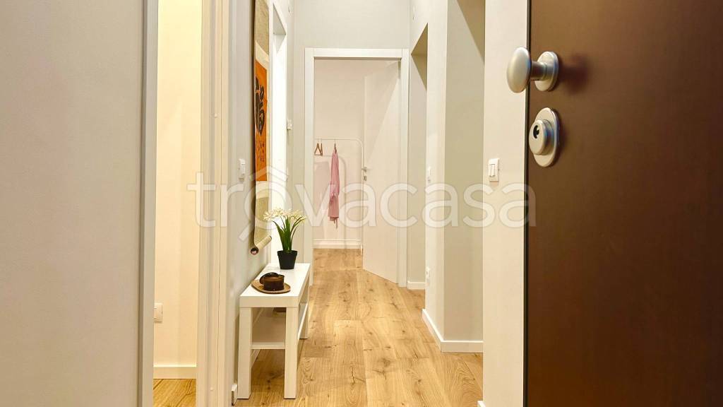 appartamento in vendita a Milano in zona Loreto