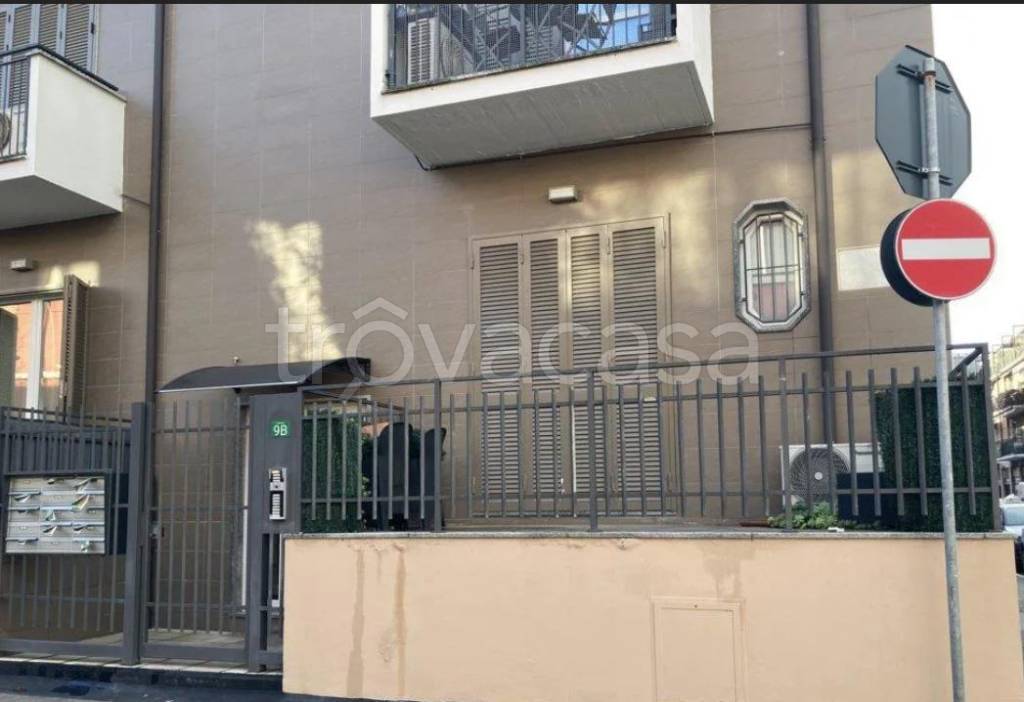appartamento in vendita a Milano in zona Gorla