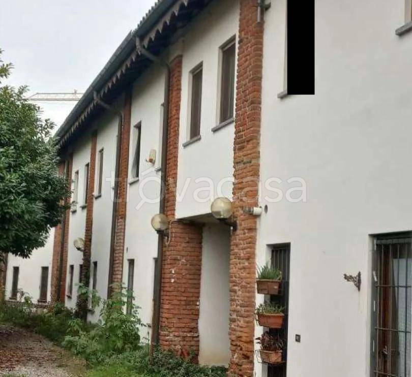 casa indipendente in vendita a Milano in zona Baggio