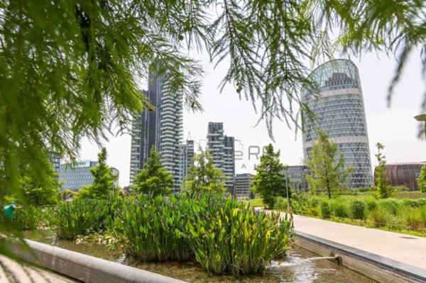 appartamento in vendita a Milano in zona Porta Nuova