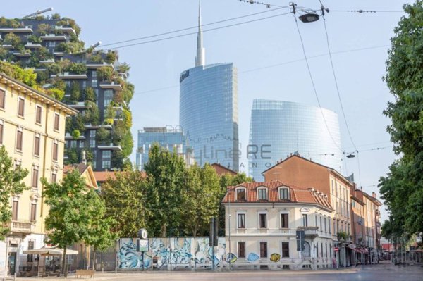 appartamento in vendita a Milano in zona Isola