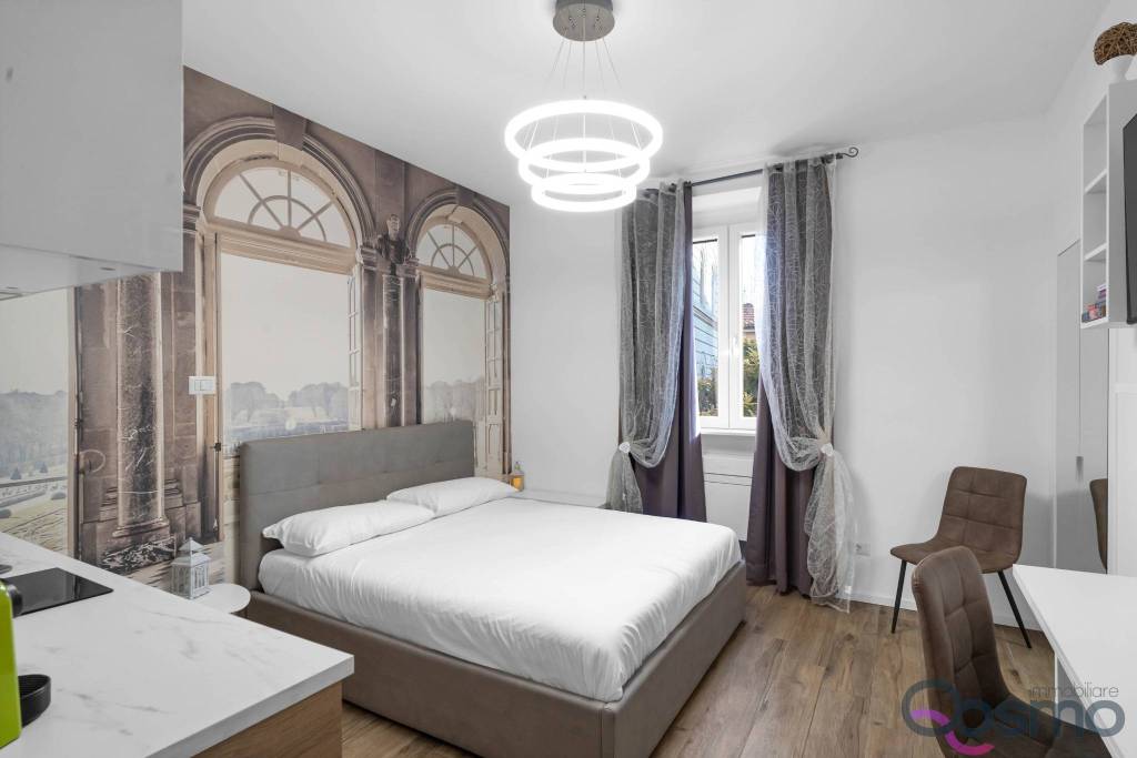 appartamento in vendita a Milano in zona De Angeli