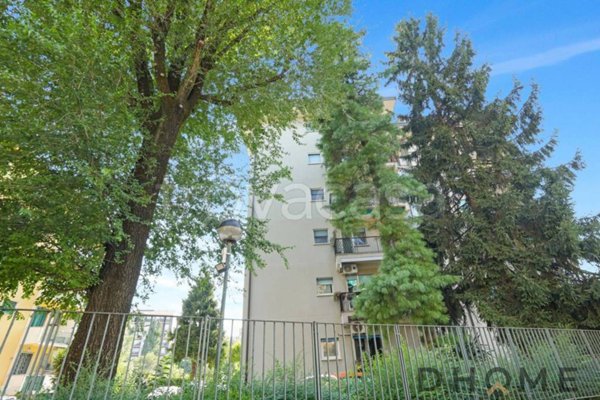 appartamento in vendita a Milano in zona Ghisolfa