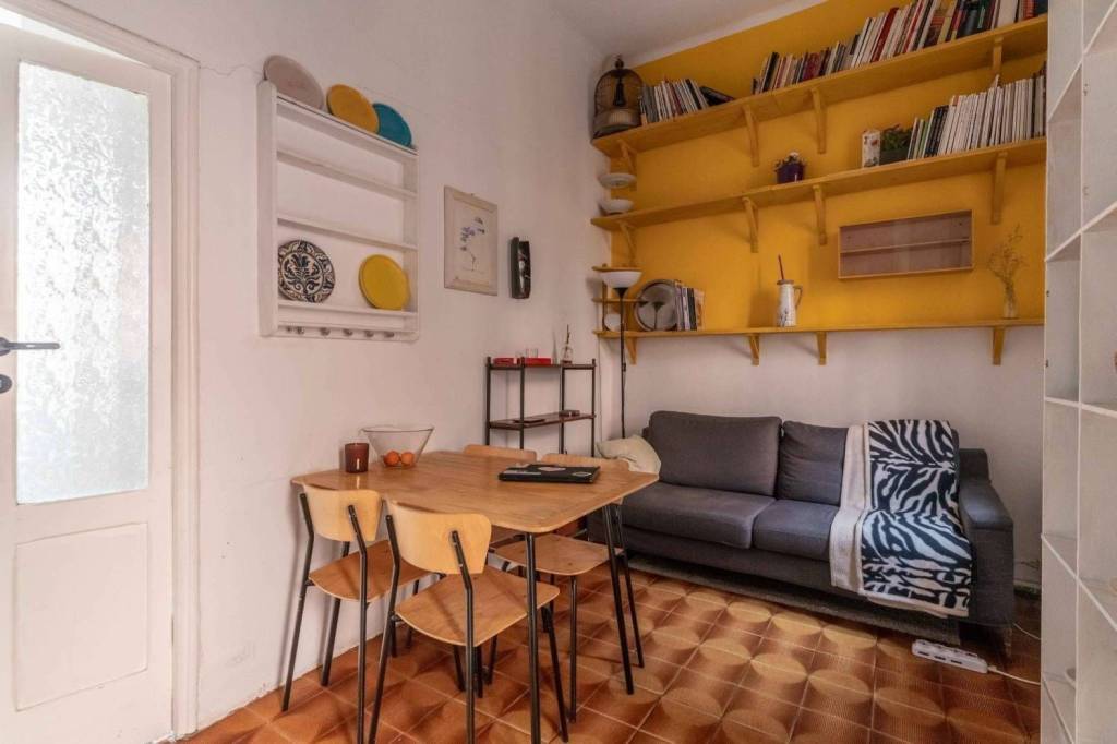 appartamento in vendita a Milano in zona Porta Genova