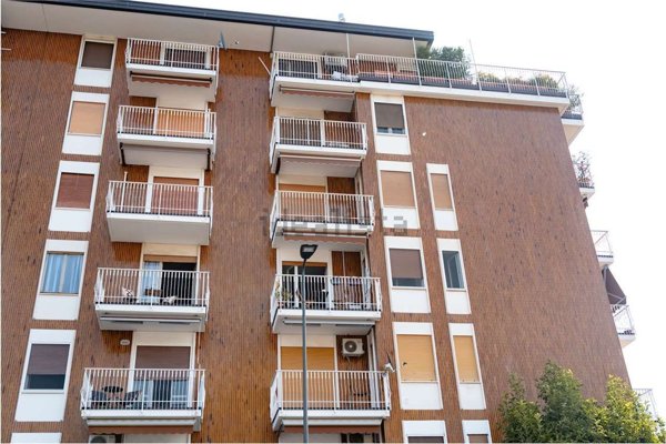 appartamento in vendita a Milano in zona San Siro