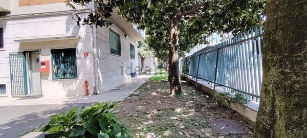 appartamento in vendita a Milano in zona Crescenzago