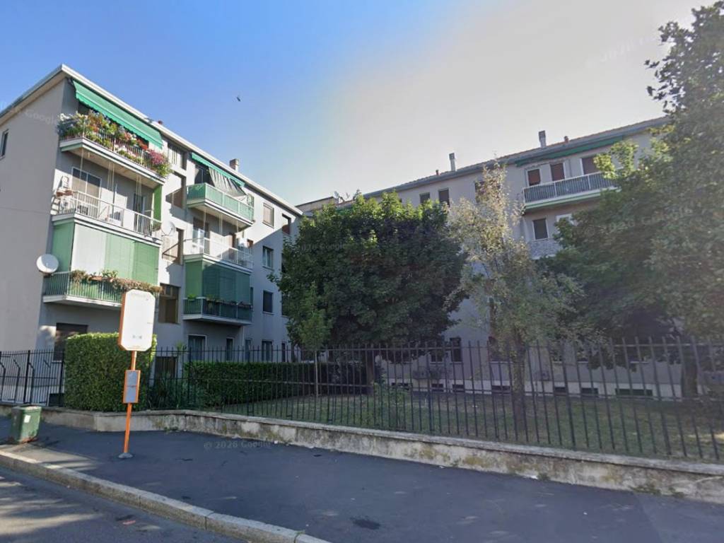 appartamento in vendita a Milano in zona Quinto Romano