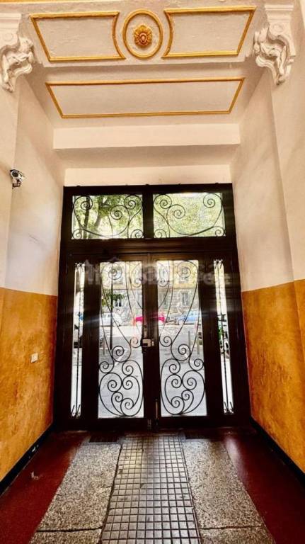 appartamento in vendita a Milano in zona Porta Venezia