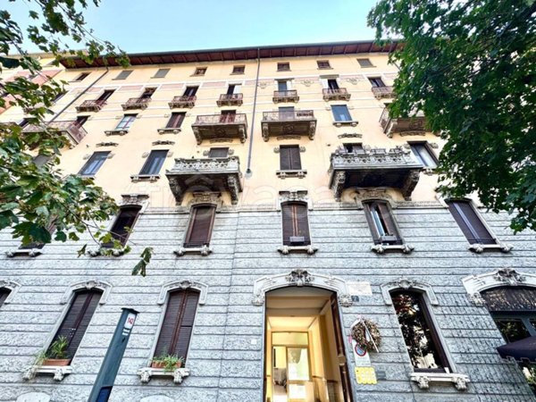 appartamento in vendita a Milano in zona Porta Romana