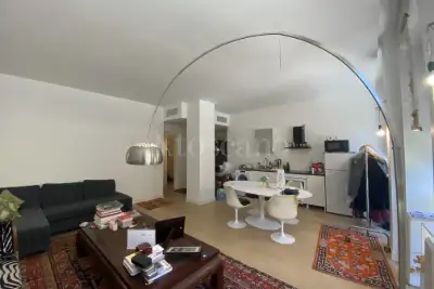appartamento in vendita a Milano in zona Porta Monforte