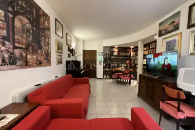 appartamento in vendita a Milano in zona Maggiolina
