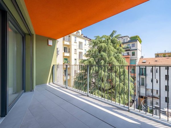 appartamento in vendita a Milano in zona Solari