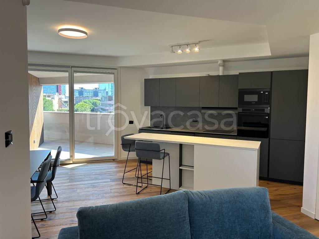 appartamento in vendita a Milano in zona Isola