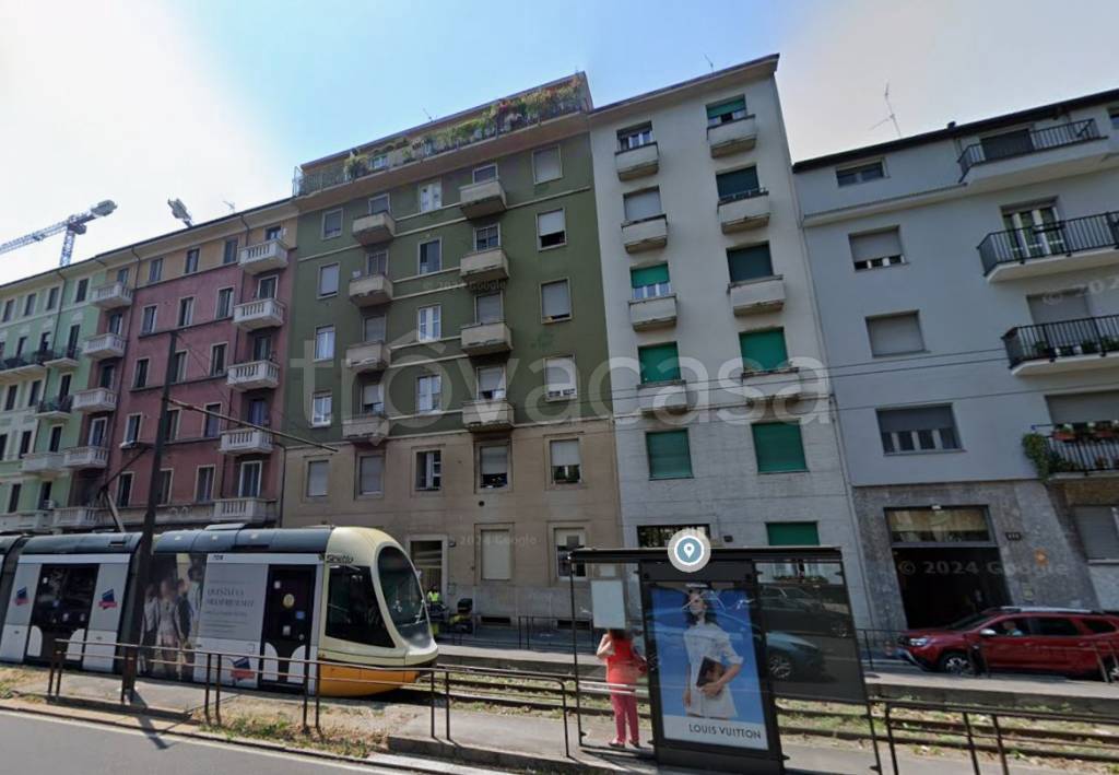 appartamento in vendita a Milano in zona Cagnola