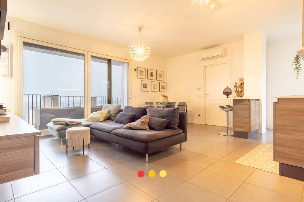appartamento in vendita a Milano in zona Corvetto