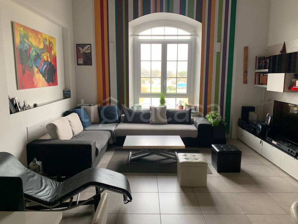 appartamento in vendita a Milano in zona Feltre