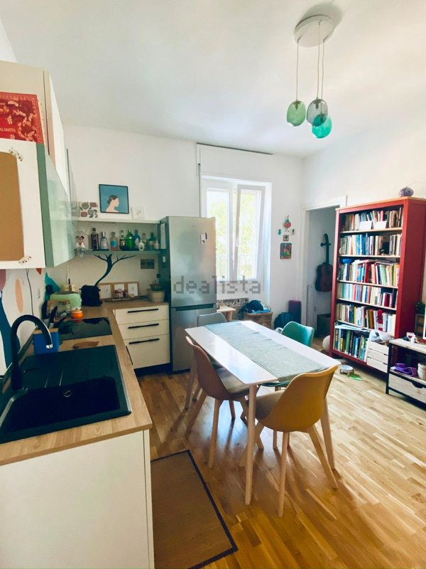 appartamento in vendita a Milano in zona Famagosta