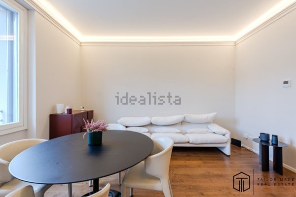 appartamento in vendita a Milano in zona XXII Marzo