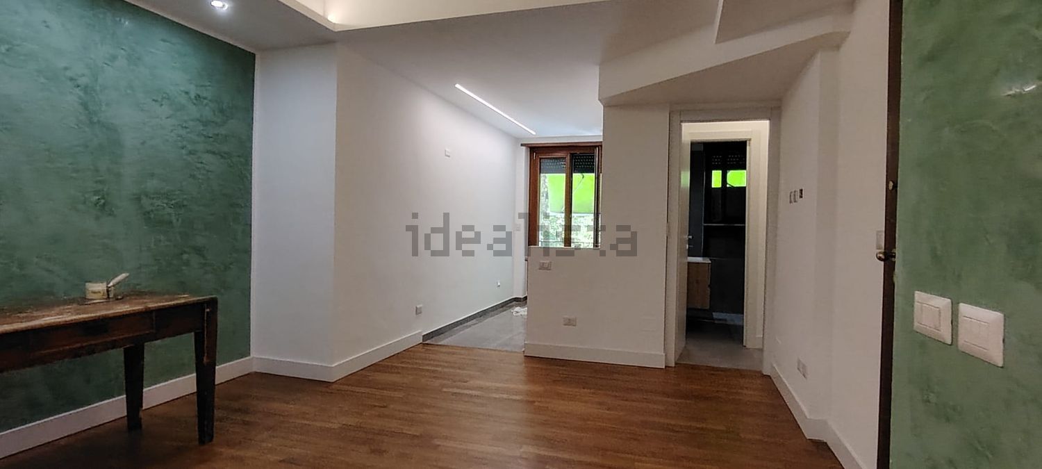 appartamento in vendita a Milano in zona Crescenzago