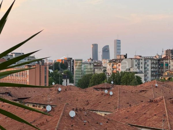 appartamento in vendita a Milano in zona San Cristoforo