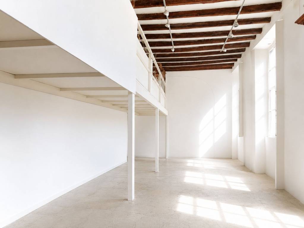 appartamento in vendita a Milano in zona Brera