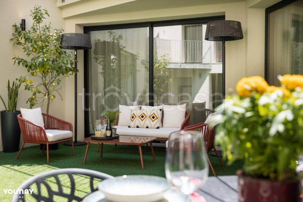 casa indipendente in vendita a Milano in zona Porta Venezia