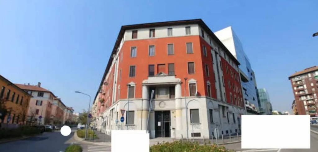 appartamento in vendita a Milano in zona Corvetto