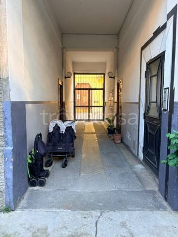 locale commerciale in vendita a Milano in zona Cagnola